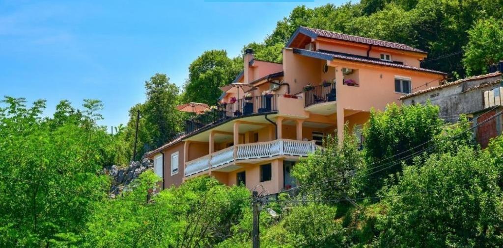 Lakeview Apartments Andela Virpazar Exterior photo